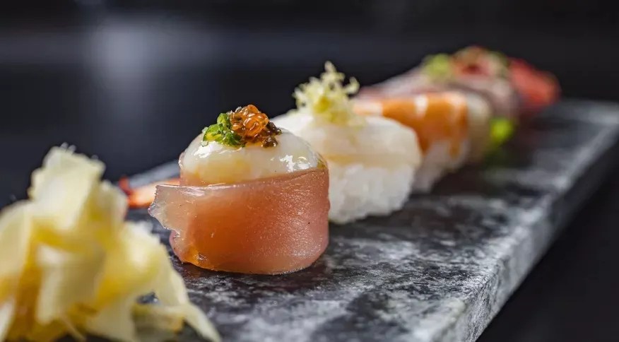 Dia do Sushi: prato é responsável por quase 4 milhões de pedidos mensais no Brasil, diz iFood